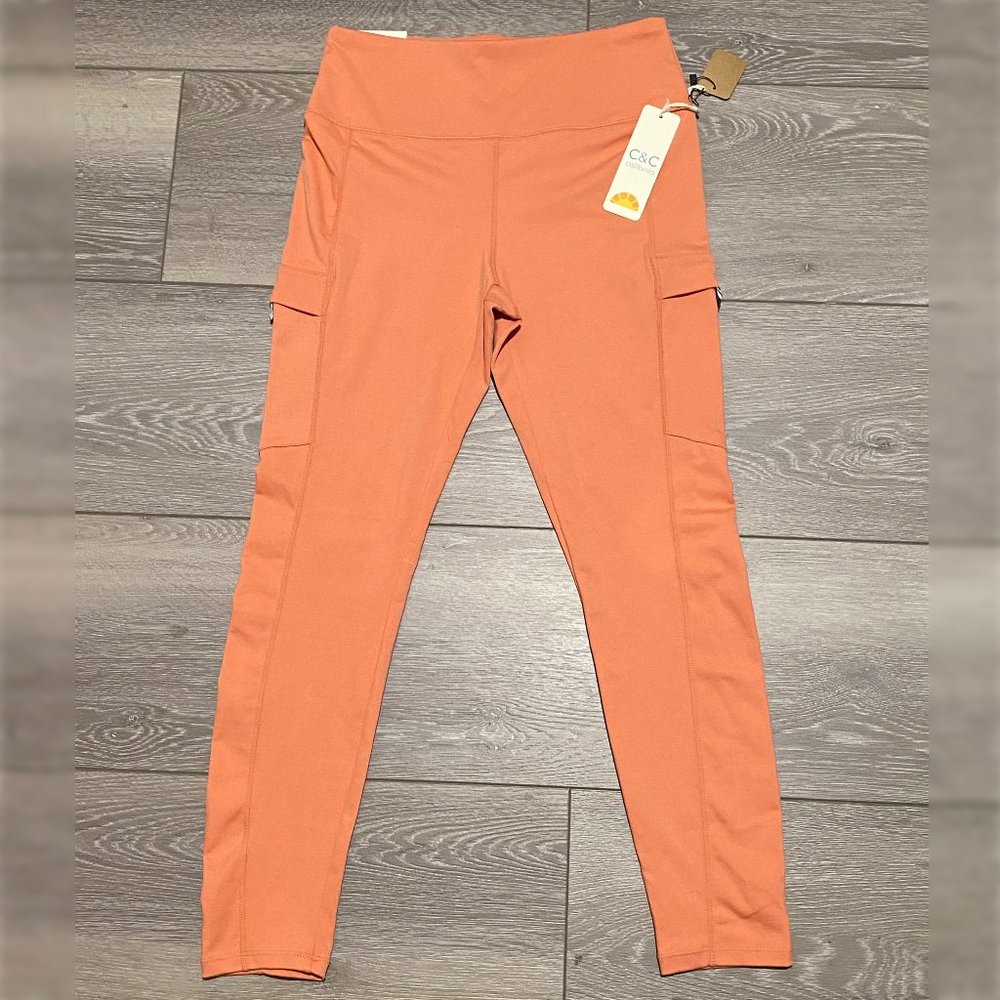NWT C&C California Coral Leggings Size M
